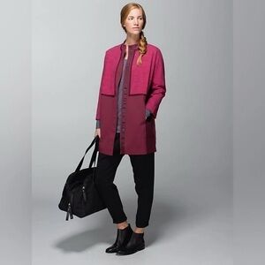 Lululemon Cocoon car coat in berry won once or twice
